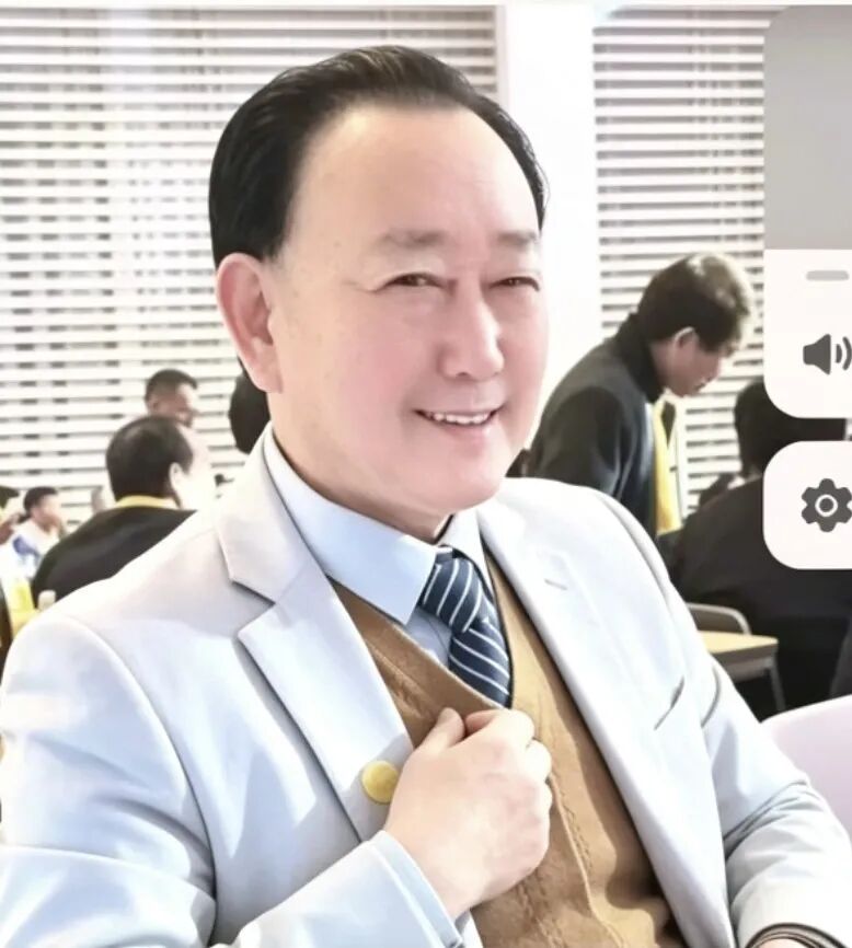 共和国十佳杰出艺术人物——杨通海（图2）