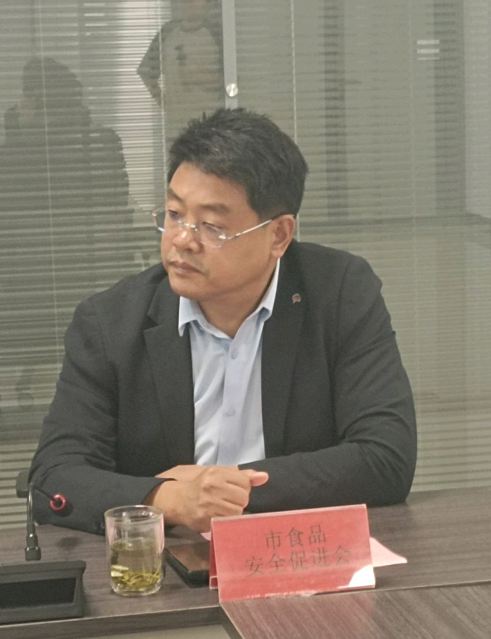 食安聊城|沉浸式体验查食安 零距离感受守底线—— 我市开展2026年食品安全宣传周“一日食安员”沉浸式体验暨食品实验室开放日活动(图14)