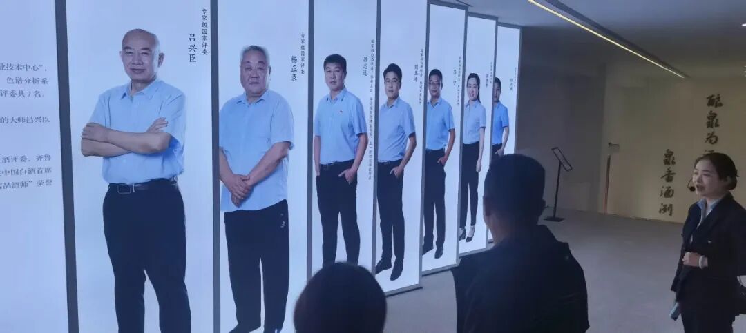 鼎阅荟作品展092:寻根泉源 品味泉香——老友相约,走进趵突泉酒业.泉香酒庄(图5)