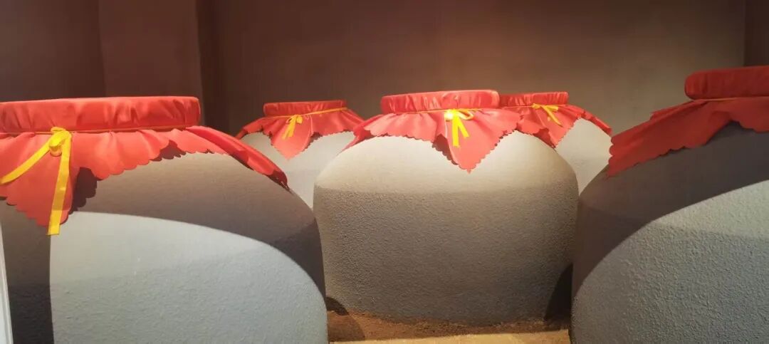 鼎阅荟作品展092:寻根泉源 品味泉香——老友相约,走进趵突泉酒业.泉香酒庄(图7)