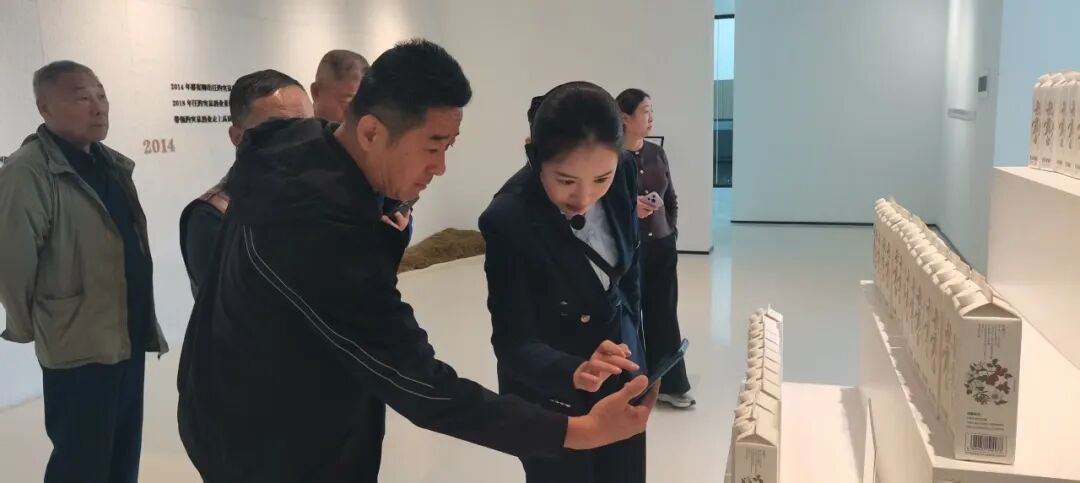 鼎阅荟作品展092:寻根泉源 品味泉香——老友相约,走进趵突泉酒业.泉香酒庄(图12)