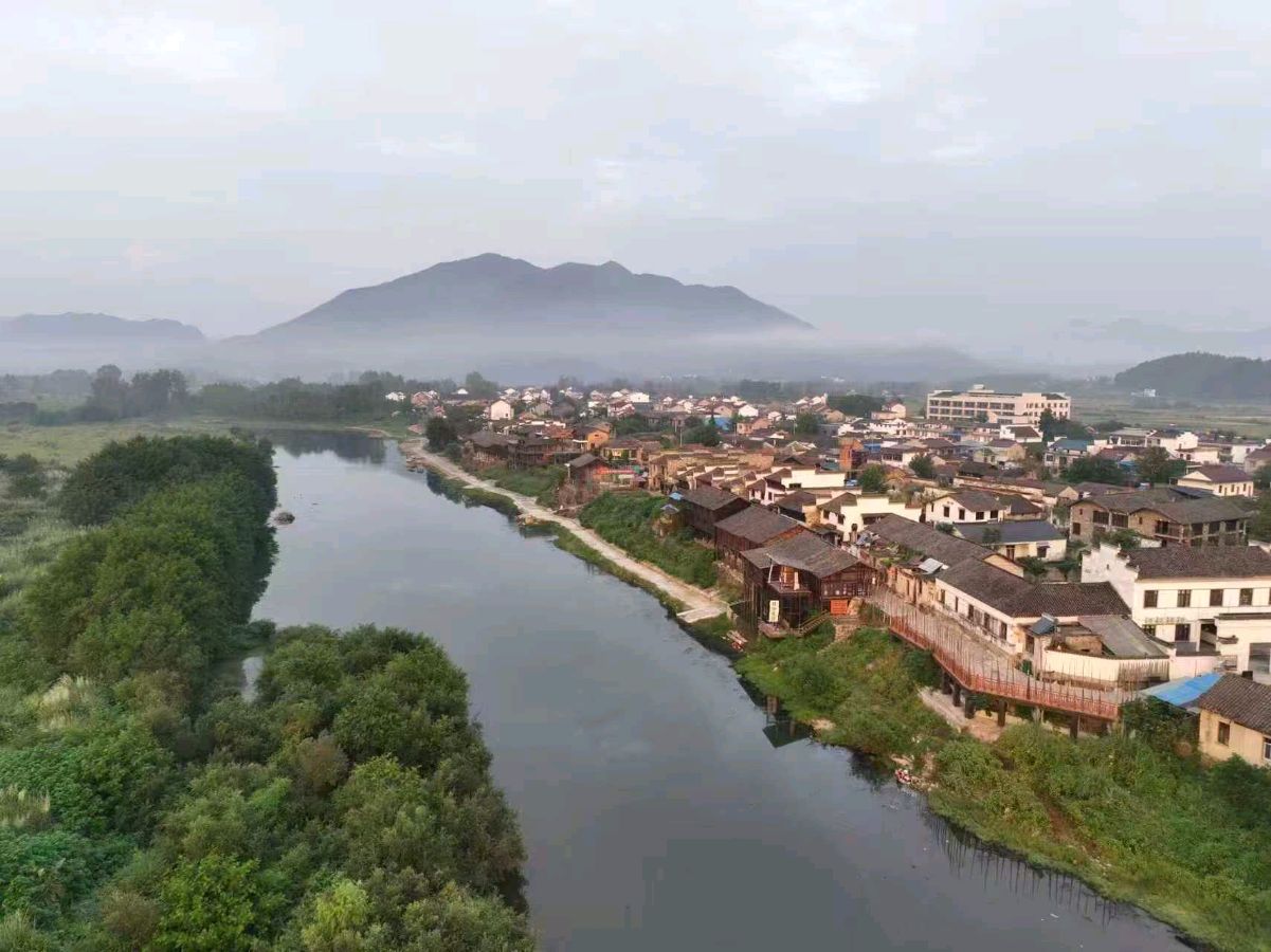 《我们有多少个十年——谨以此诗献给梦乡村十年庆》作者/关民 主播/许北雄 主编/胡琴(图4)