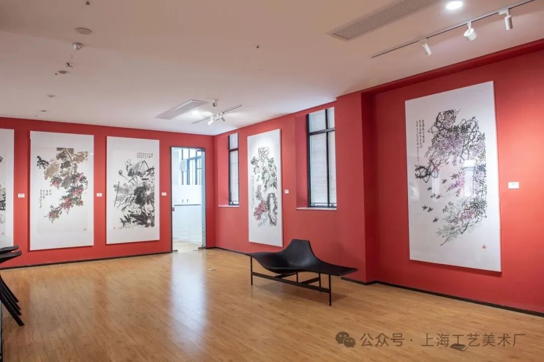 半生稽古,半生花开——《花自在—高智群画展》感言(图5)