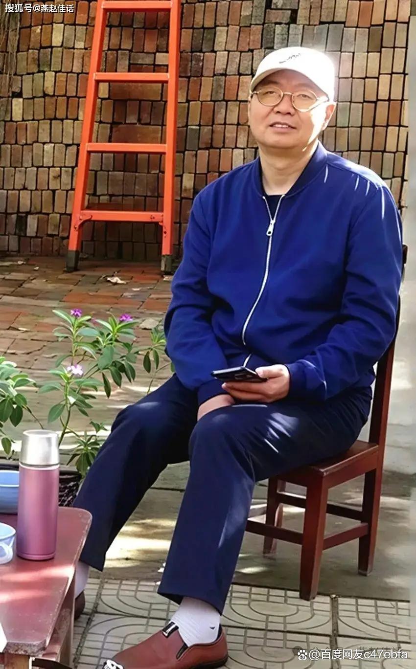 峰峰磁韵老院快乐群老友重阳节欢聚一堂