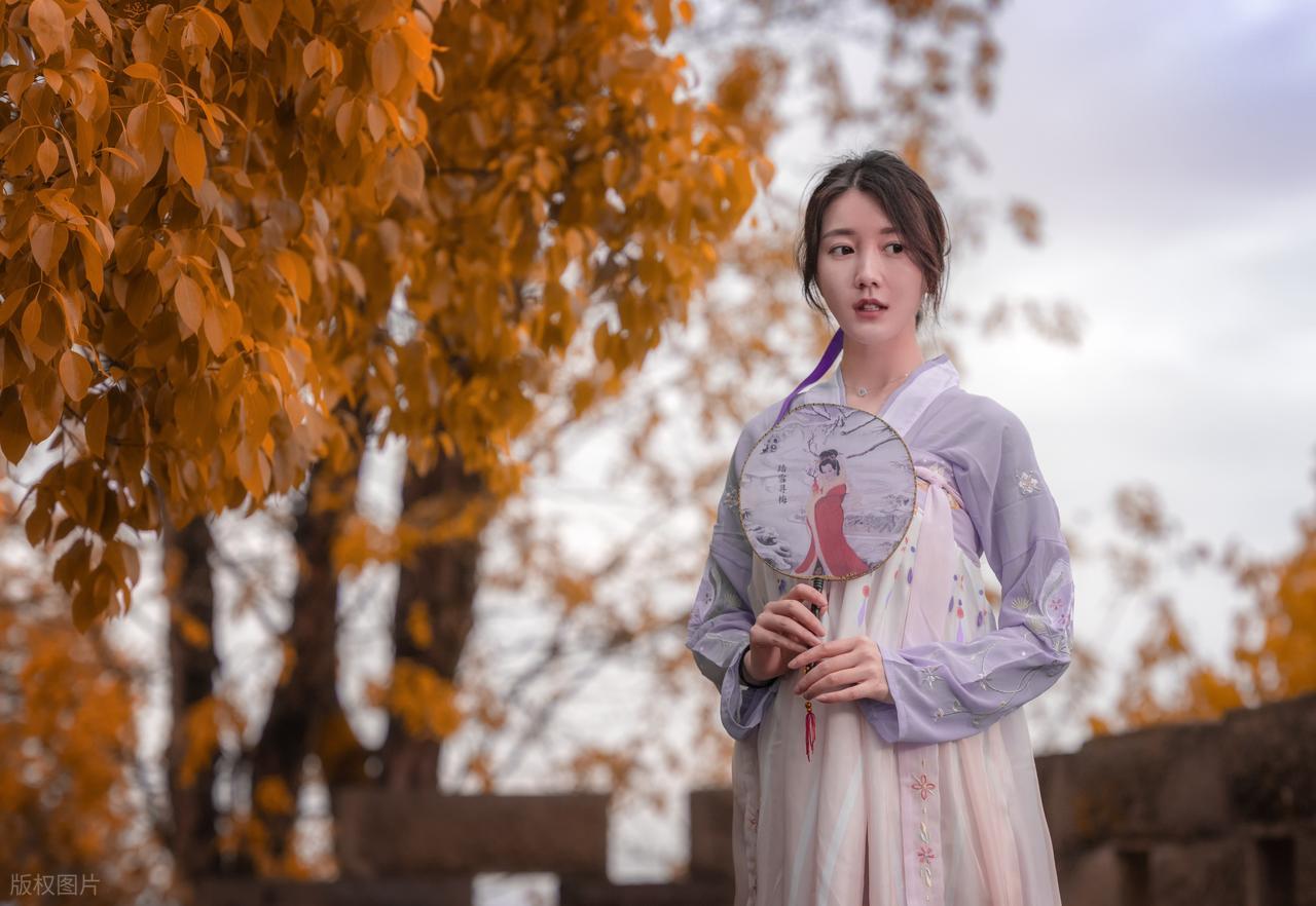 霜降同题诗选 | 作者：王洪轩 王金箱 刘艳 曲风华 杨成彬 邹晓华 舒怡