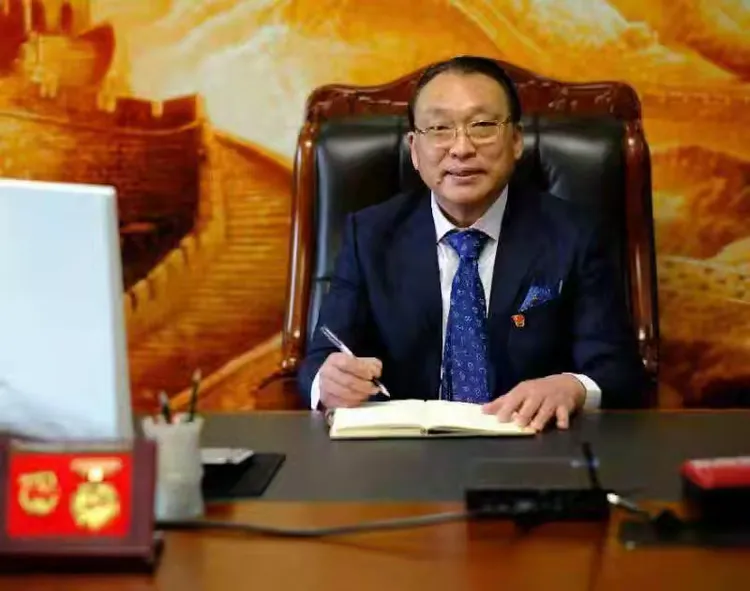 共和国十佳杰出艺术人物——崔怀强(图2)
