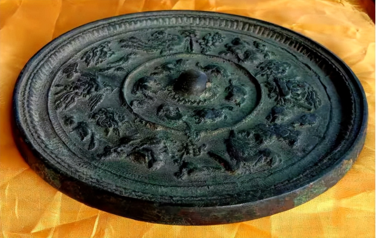 介绍一面元代大铜镜 // 山东淄博 魏传来（图3）