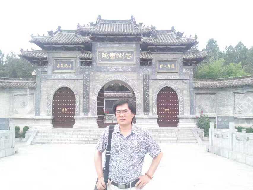 【中国憨派文学】孔鸣:拜访沈从文故居(图3)