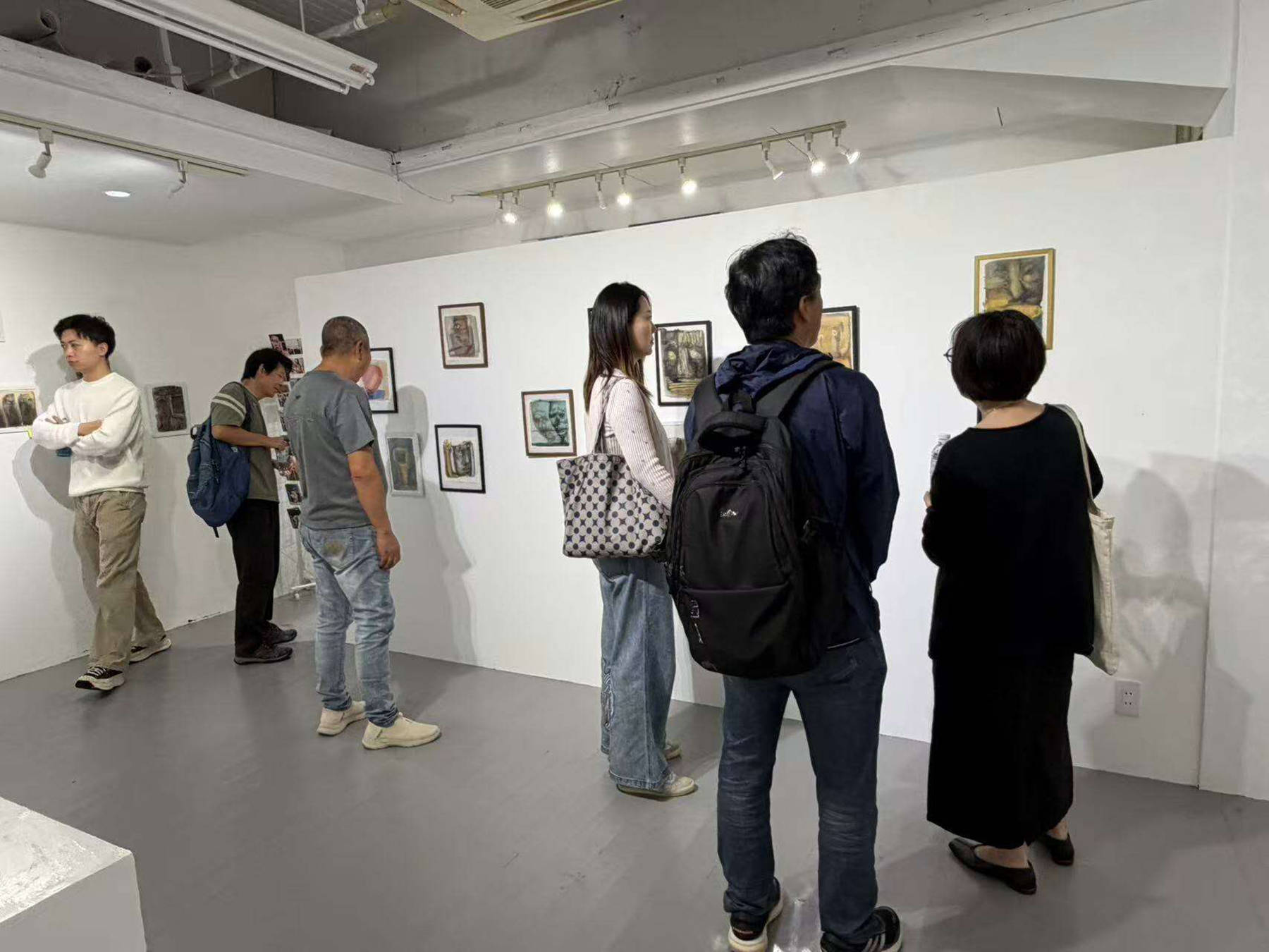 谢志强绘画展《内在之境》在大阪 Deadbooks Gallery 开幕（图15）