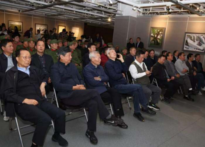 丹青绘峥嵘 薪火永相传——张振家长征油画展在合肥隆重开展(图2)
