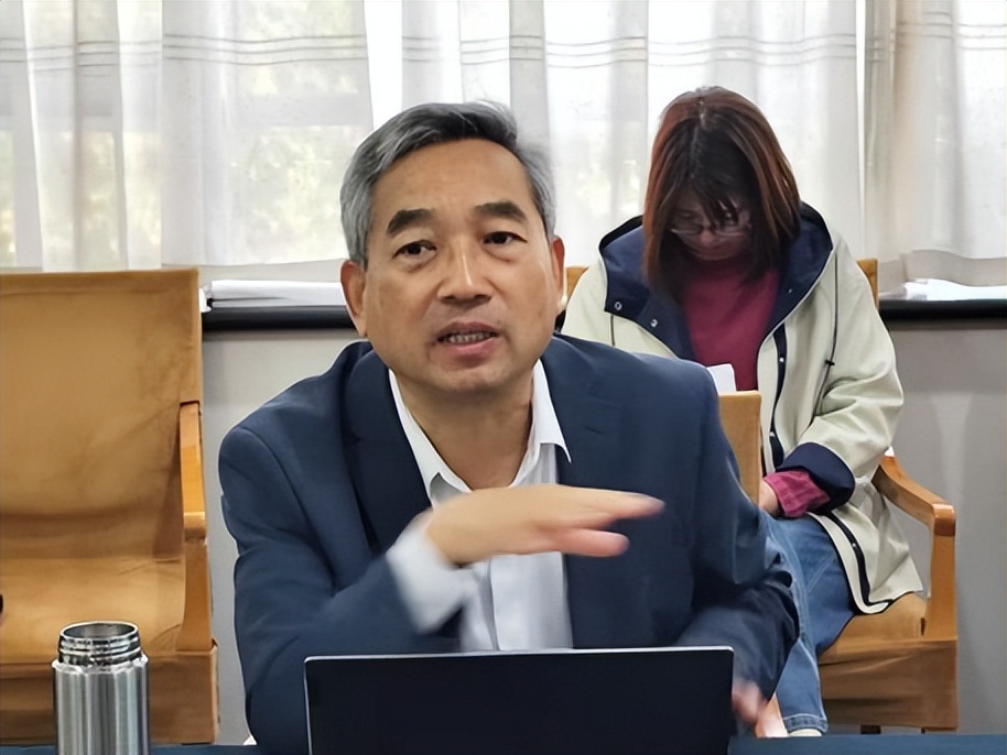 《“三转一响”工业文化资源活化利用的系统机制与路径研究》中期调度会议举行(图13)