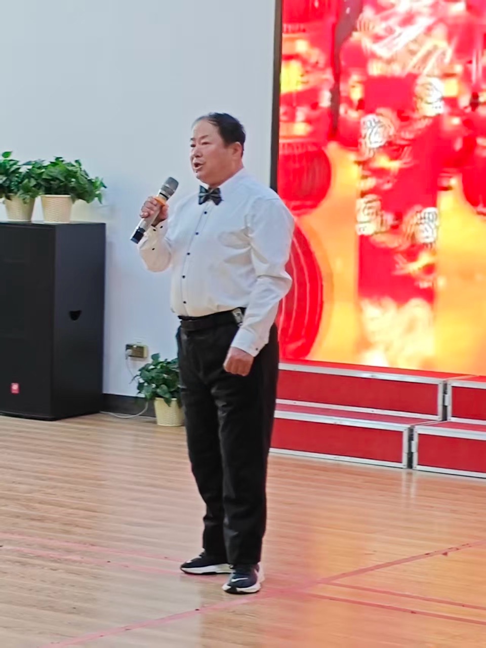 十月欢歌唱响夕阳 欢聚逐梦乐享晚年——松安合唱团年终联欢活动圆满落幕,作者,金子(图16)