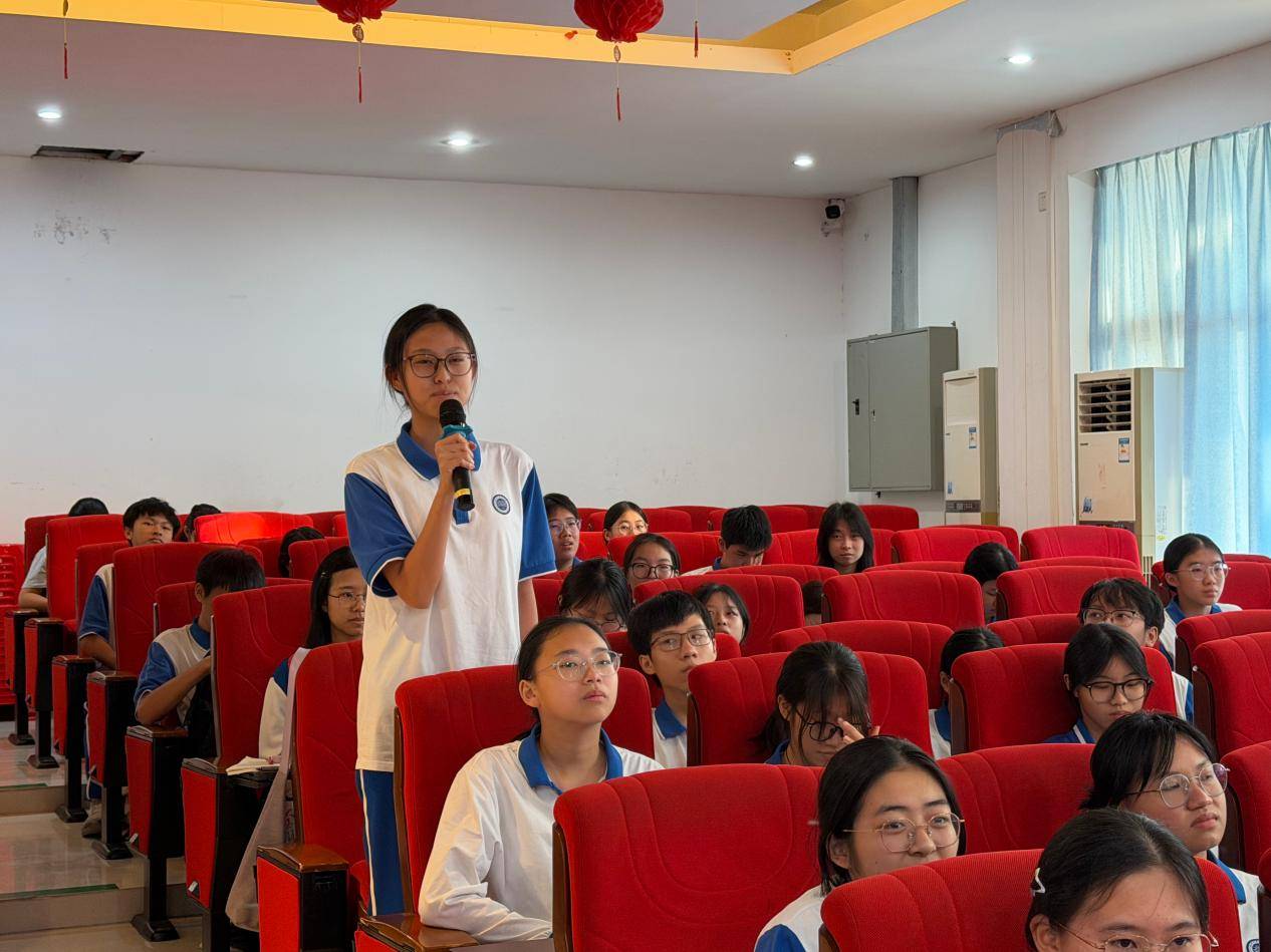 红色文化——黄埔区图书馆“香雪讲堂”走进广州科学城中学(图6)