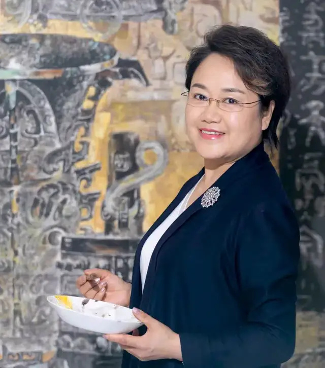 中国青铜绘画领军人物,中国新博古画创立者强雪云(图5)