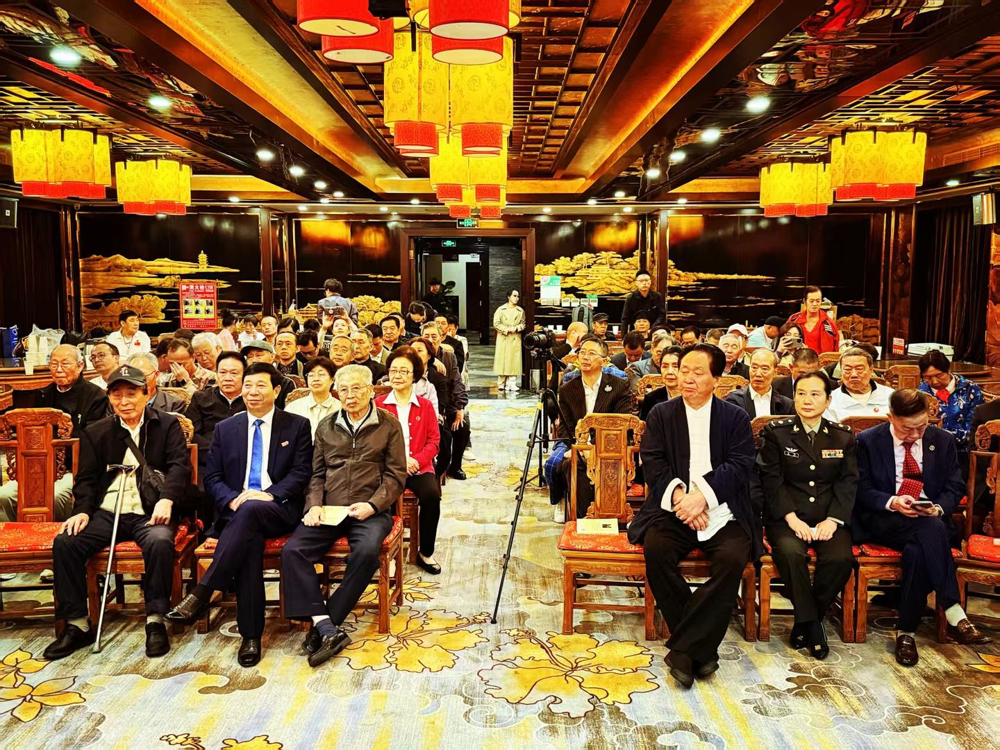 河南钧瓷大师李俊锋在北京开展艺术交流并接受媒体采访（图3）