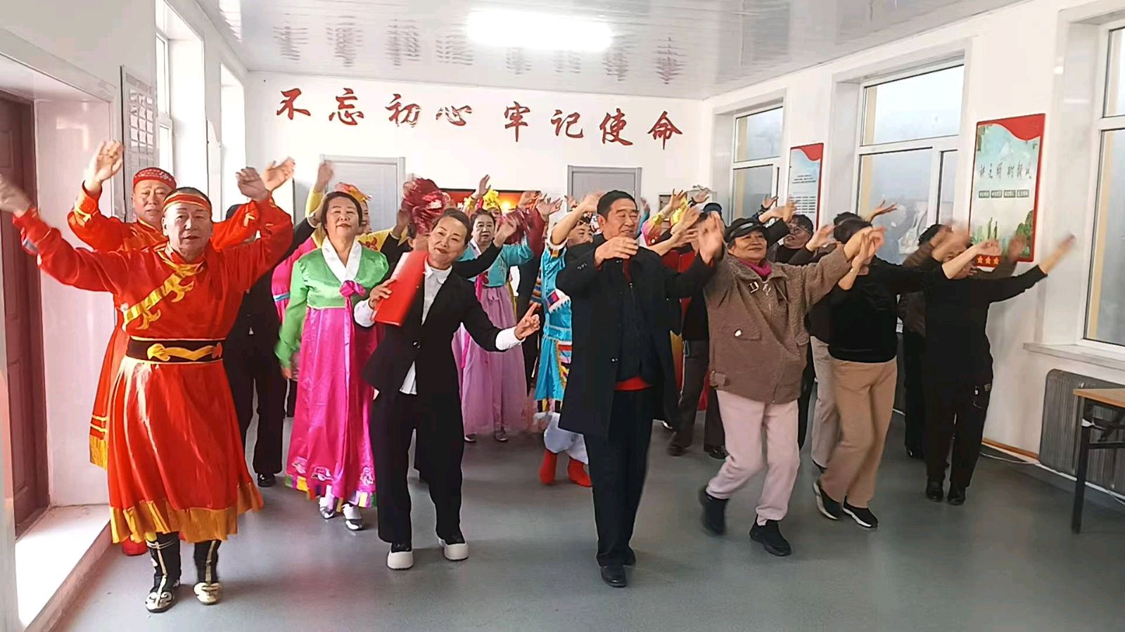 书香文艺进社区 共读同乐暖人心（图6）