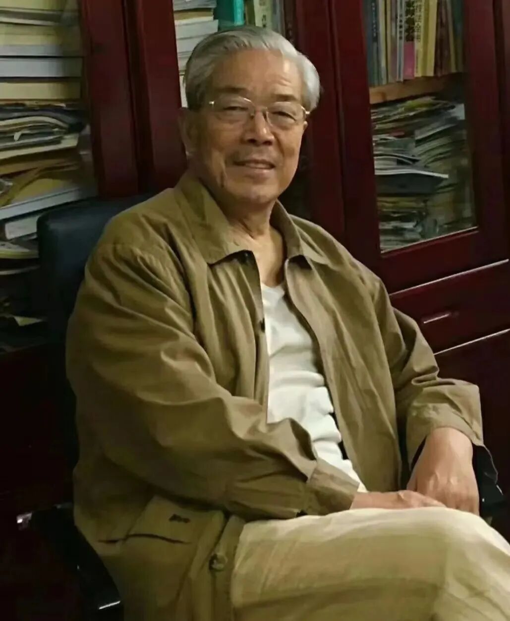 郭振华 | 新加坡人文艺术线上交流展特邀艺术家(图2)