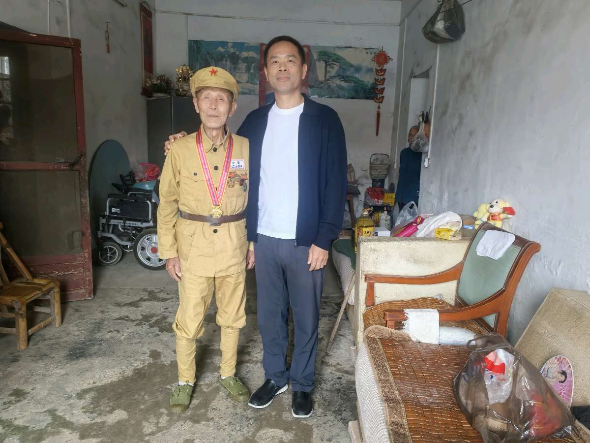 重阳殷殷敬老情 暖心关怀暖桑榆（图7）