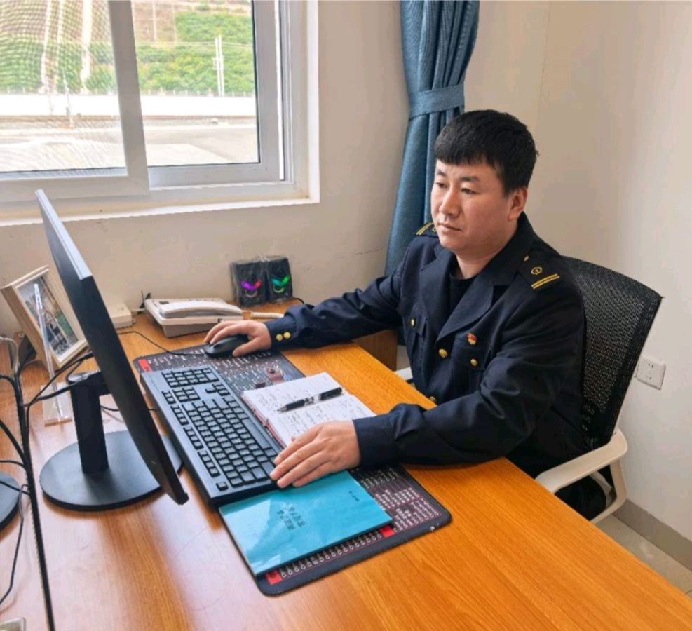 「报告文学」钢轨载初心 青春铸山河‖渝怀铁道线上的涪工青年奋进史诗（图21）