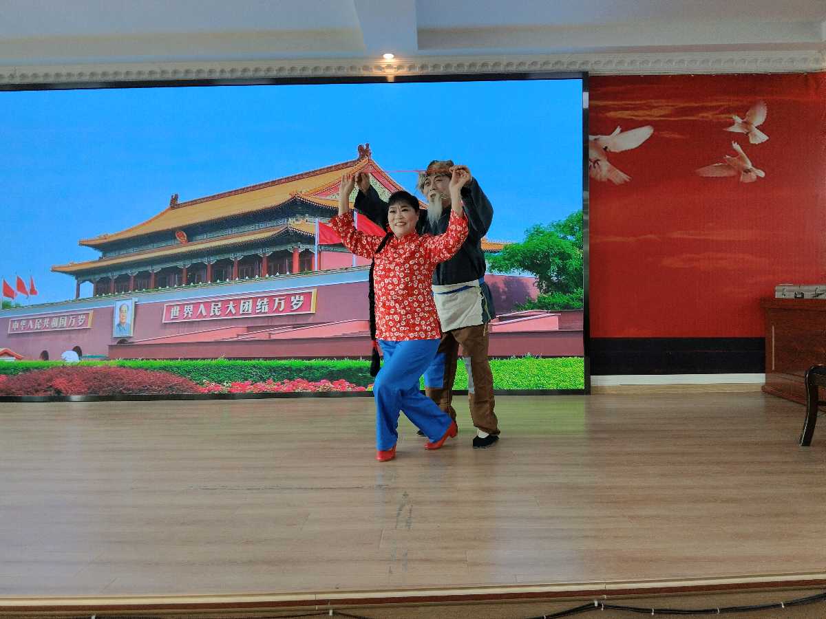 文建华文：【武穴市财政局组织老干部学习暨文艺汇演欢度重阳节】（图5）