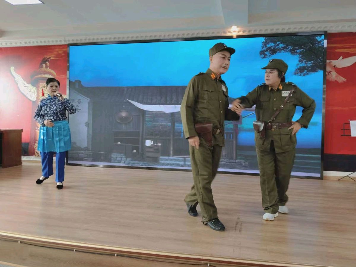 文建华文：【武穴市财政局组织老干部学习暨文艺汇演欢度重阳节】（图9）