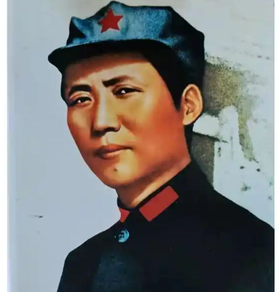 【纪念红军长征胜利九十周年专刊】红军的八角帽 // 胥全迎《清江文学》4794期（图2）