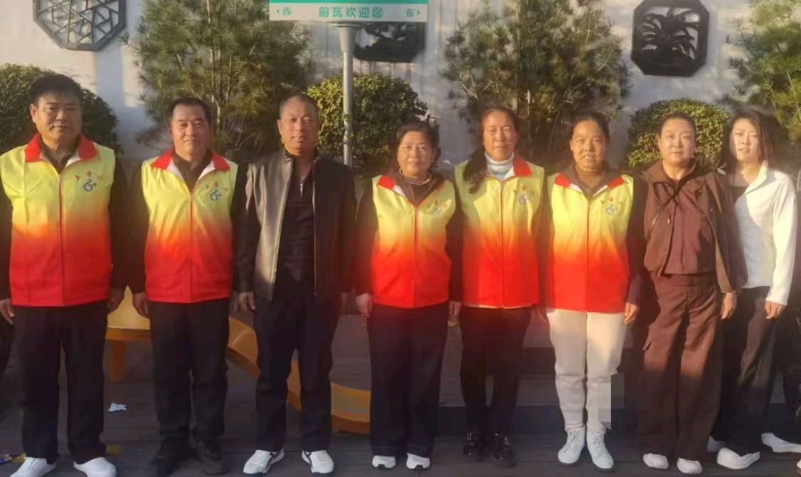 便民磨刀公益行 志愿暖心惠民生