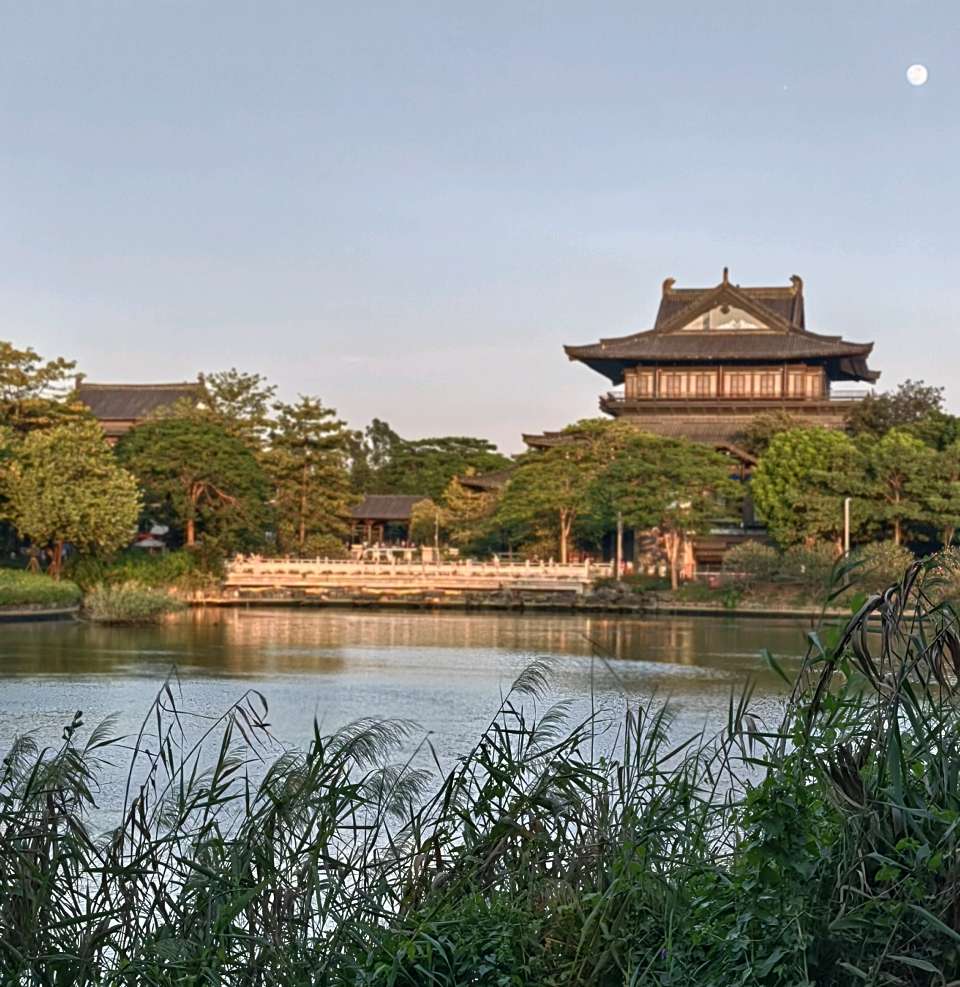菩萨蛮 . 湖边(二首)文/江冲(图17)