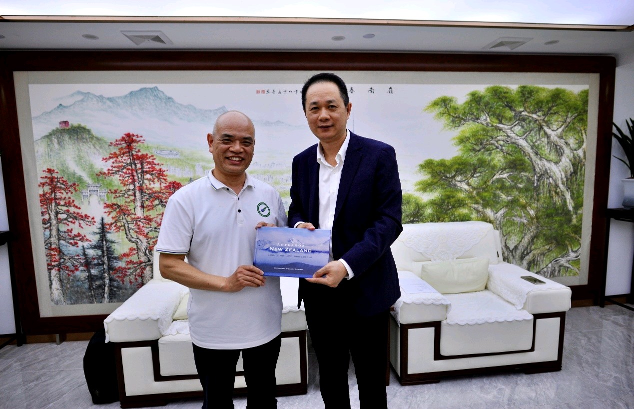 医道无国界——杰出华人医师林金洪与新西兰中医发展 文/曾婉华 图片/由林金洪提供(图10)