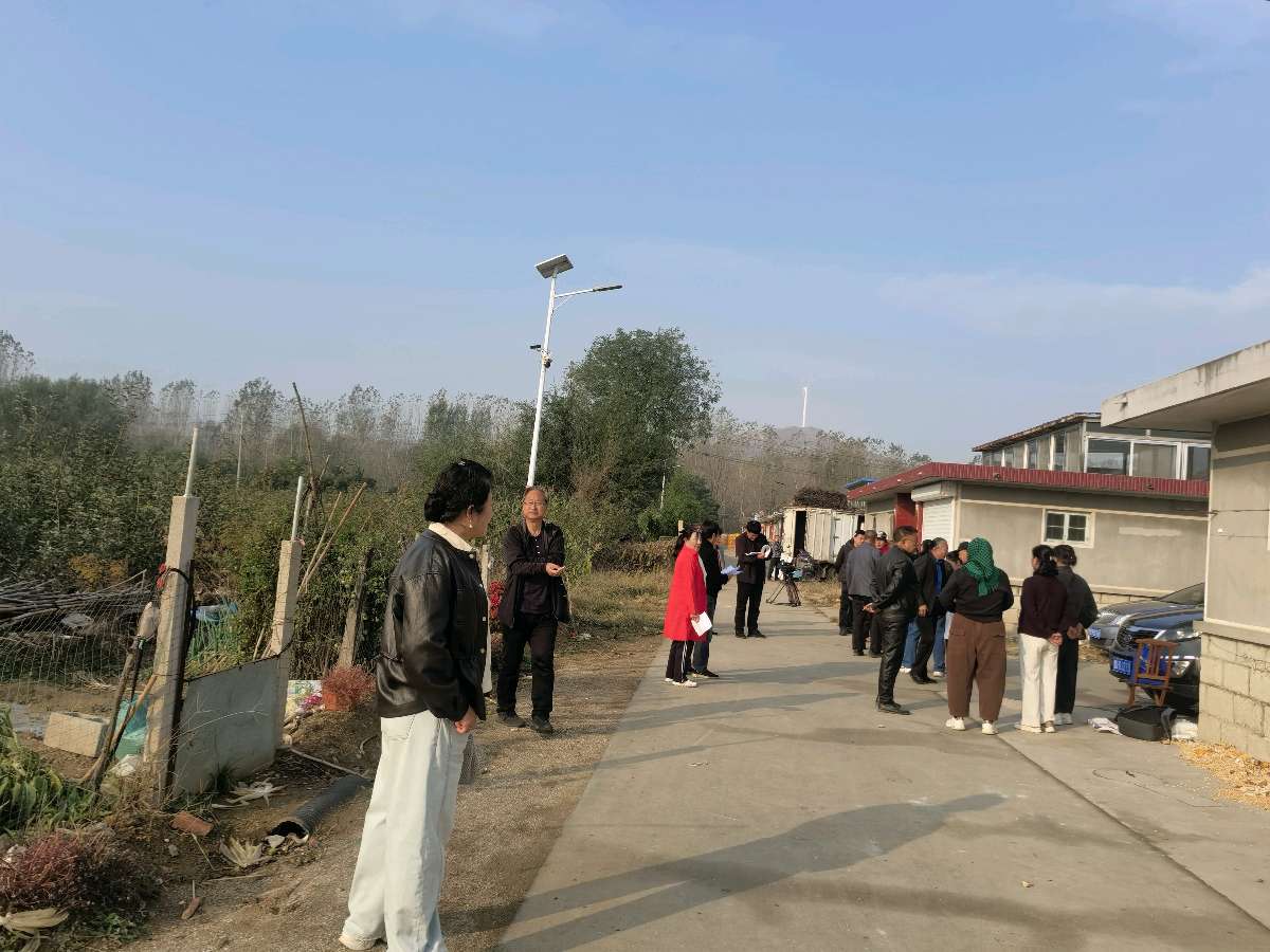 光影叙乡音演绎桑梓情、一帧藏乡土一戏暖～南墅镇下庄村苹果大丰收恰逢莱西百集影视优品《袁老太和她的三子一女》本土短剧本色出演激情拍摄中…（图19）