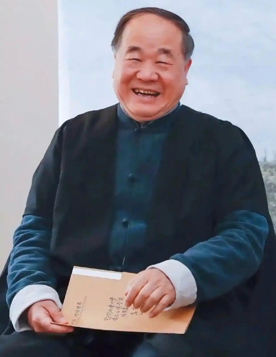 诺奖作家莫言谈专栏第1期｜金弢：今说莫言，时空穿越回四十年｜环球爱华促进会（总第188期）（图11）