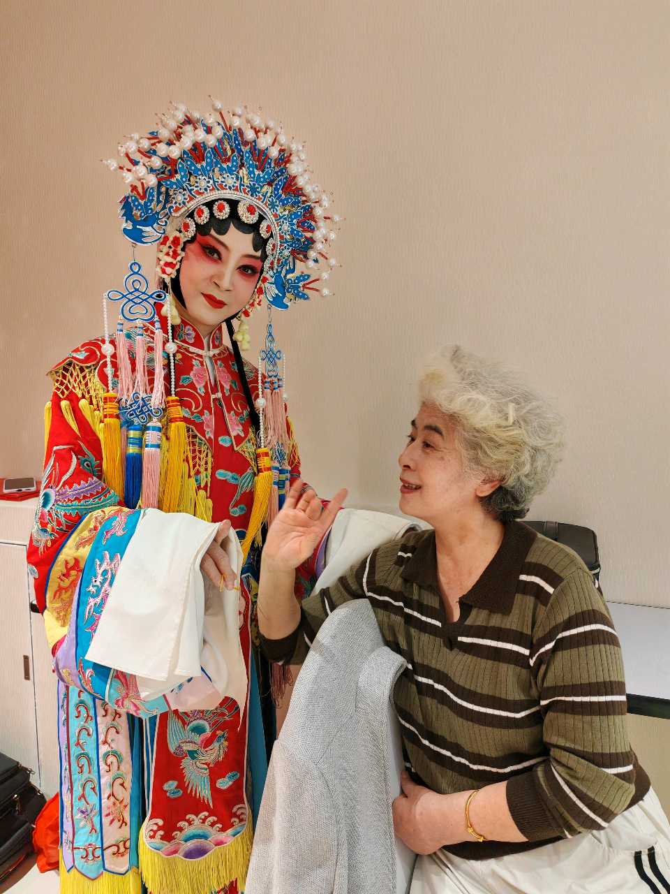 《春风琢玉》一位老艺术家对初心的坚守