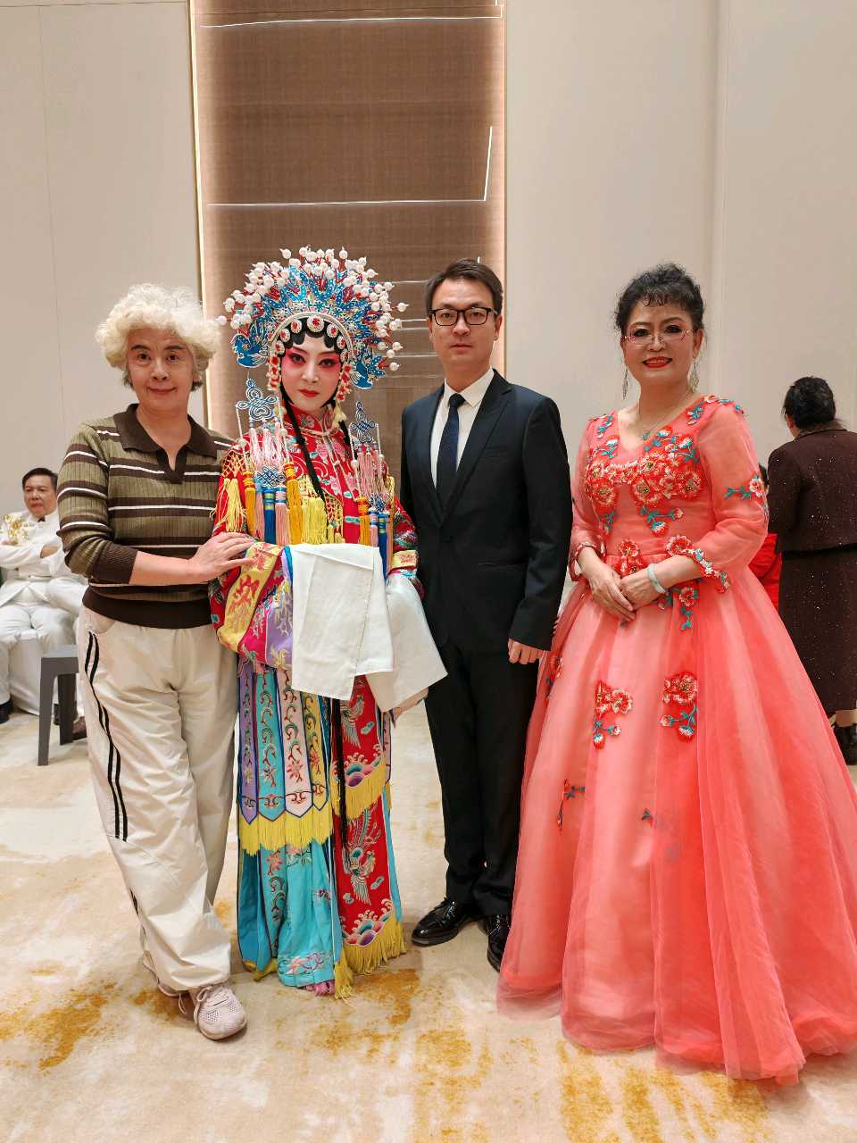 《春风琢玉》一位老艺术家对初心的坚守(图32)