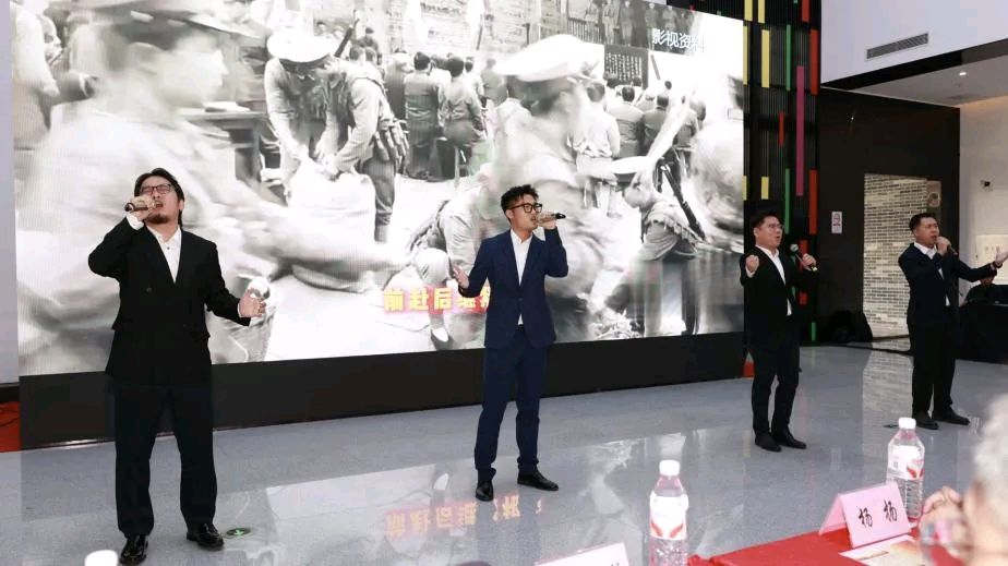 “花开有声，诗颂长征”｜纪念中国工农红军长征胜利90周年红色经典诗文朗诵暨红色故事宣讲汇演在花都举办（图3）