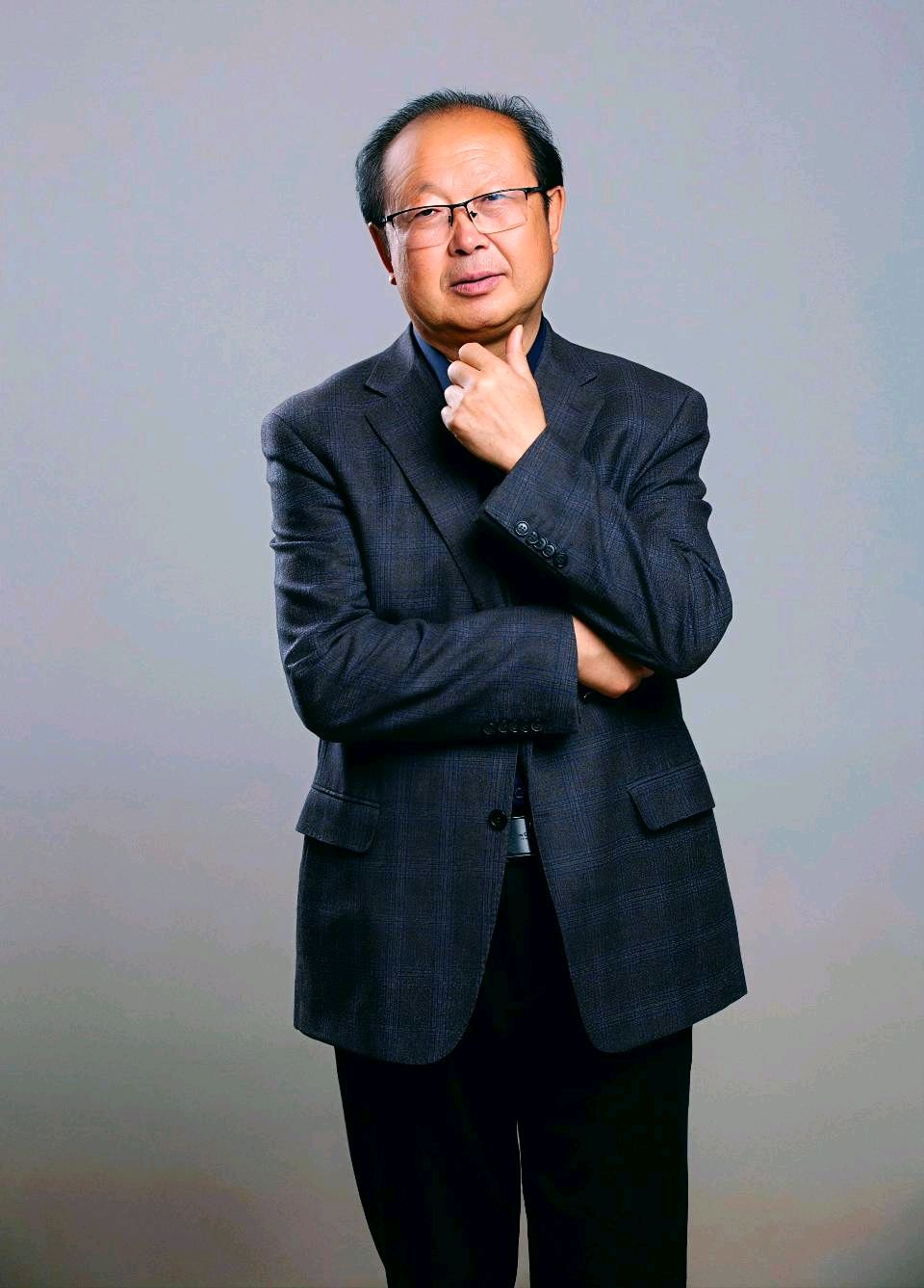 史海沉珠待拂明(图2)