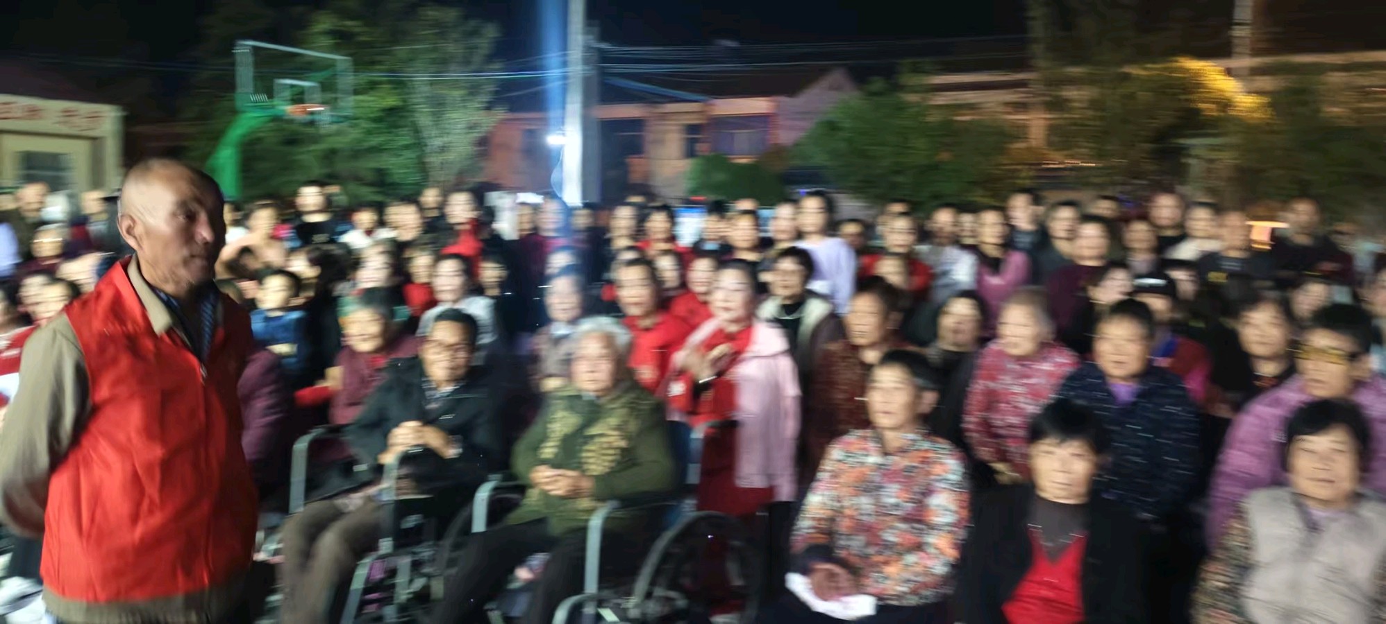 新洲大埠村文明实践游园会热闹开街,村民饭后乐享家门口盛会(图5)