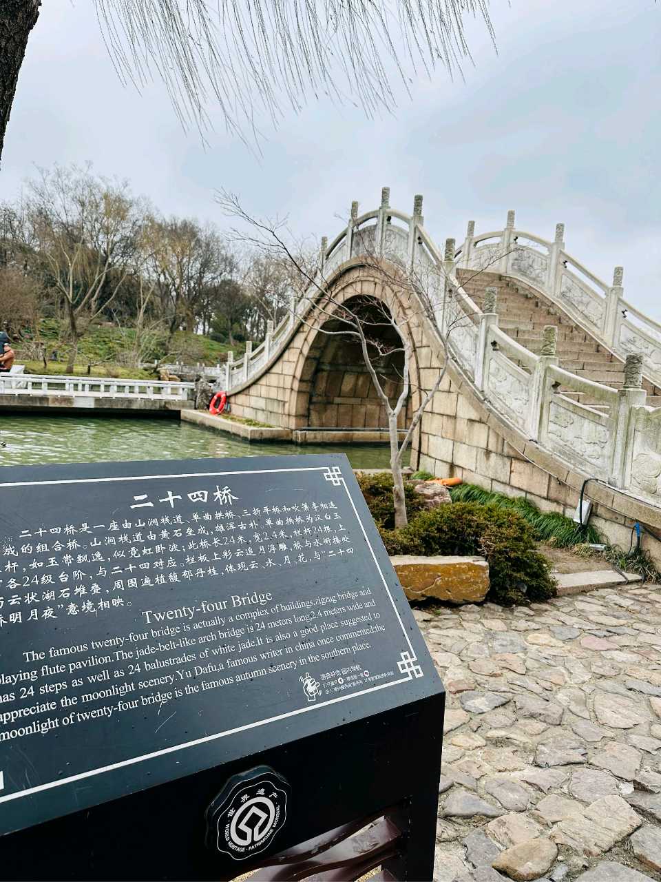 【词诗鉴赏】丙午2026年金秋金晶（懿子）老师格律诗作品个人专辑组诗30首*北京头条.西安头条.都市头条发布！（图8）
