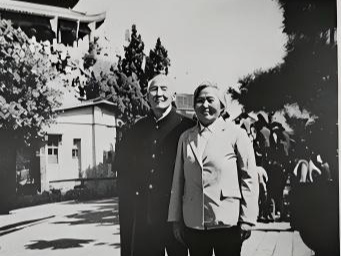 【李佩山】拄着双拐走长征——《记红军长征追踪人罗开富》在社会上引起强烈反响（十二）（图3）