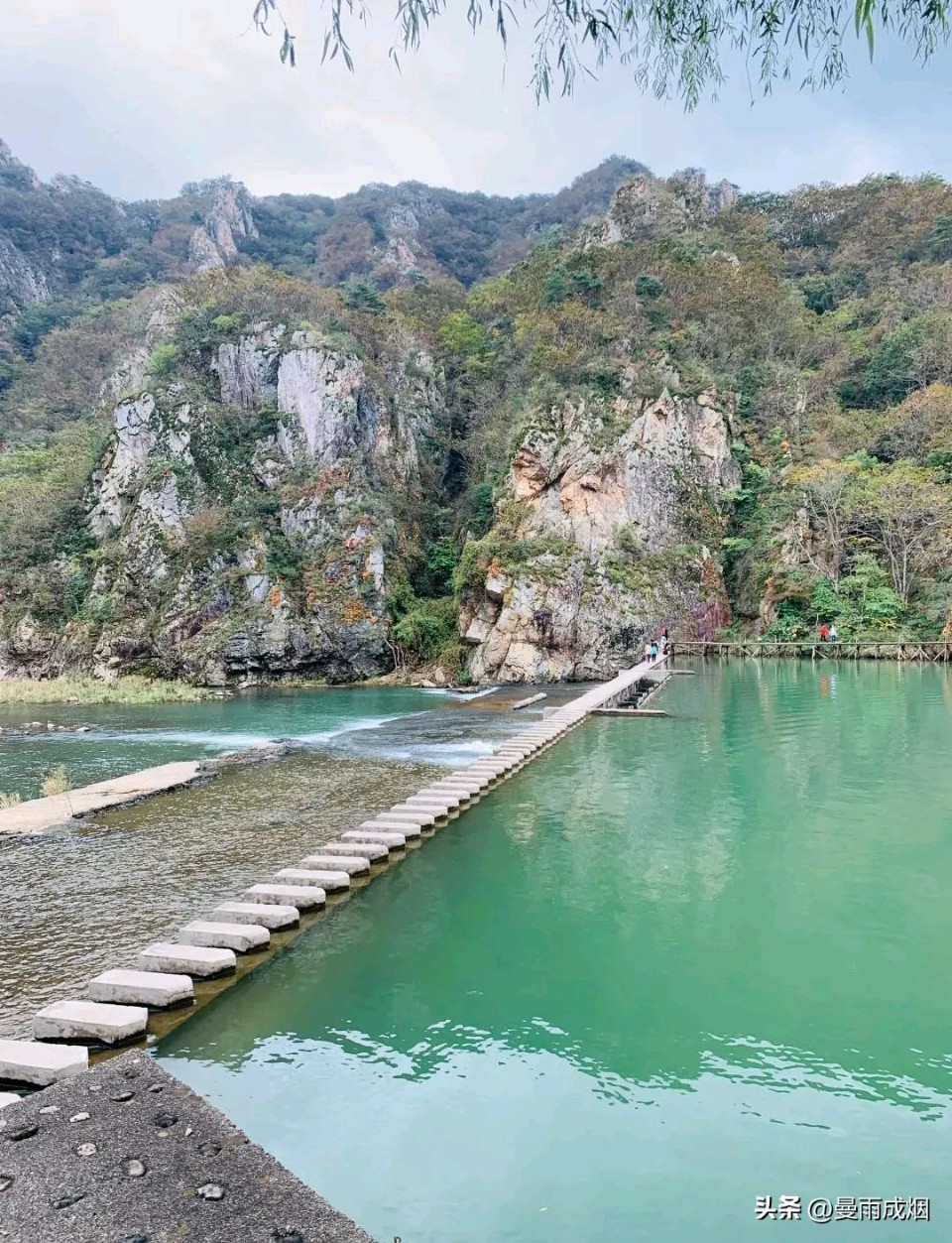 七律·庄河冰峪沟